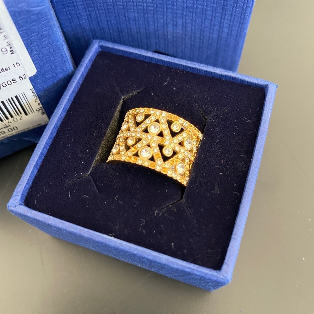 Swarovski Dazzling Ring - image 5